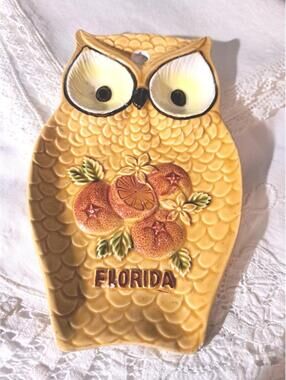 Vintage 1970s Treasure Craft Ceramic Owl Spoon Rest